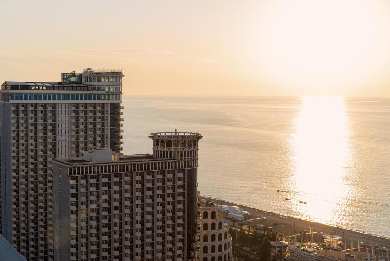 Апартаменти Grand City Real Estate Батумі Екстер'єр фото