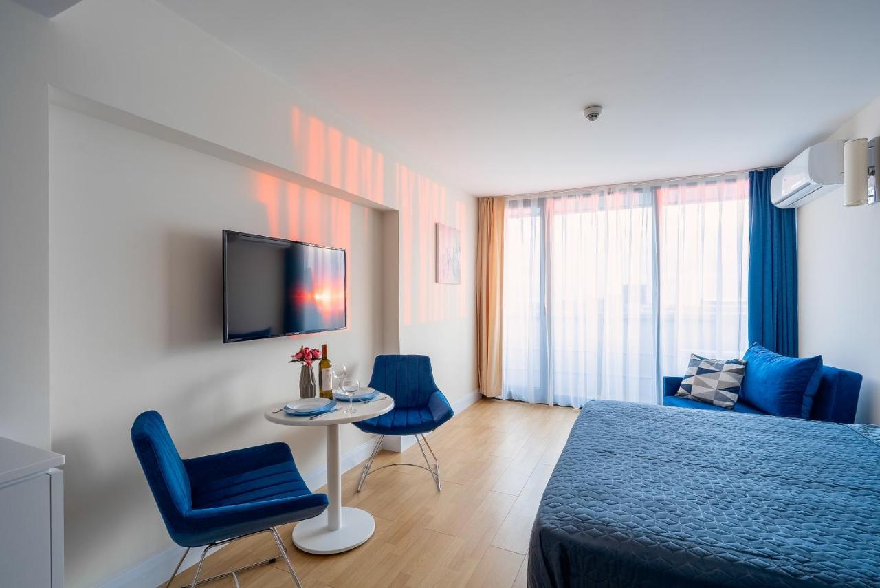 Апартаменти Grand City Real Estate Батумі Екстер'єр фото