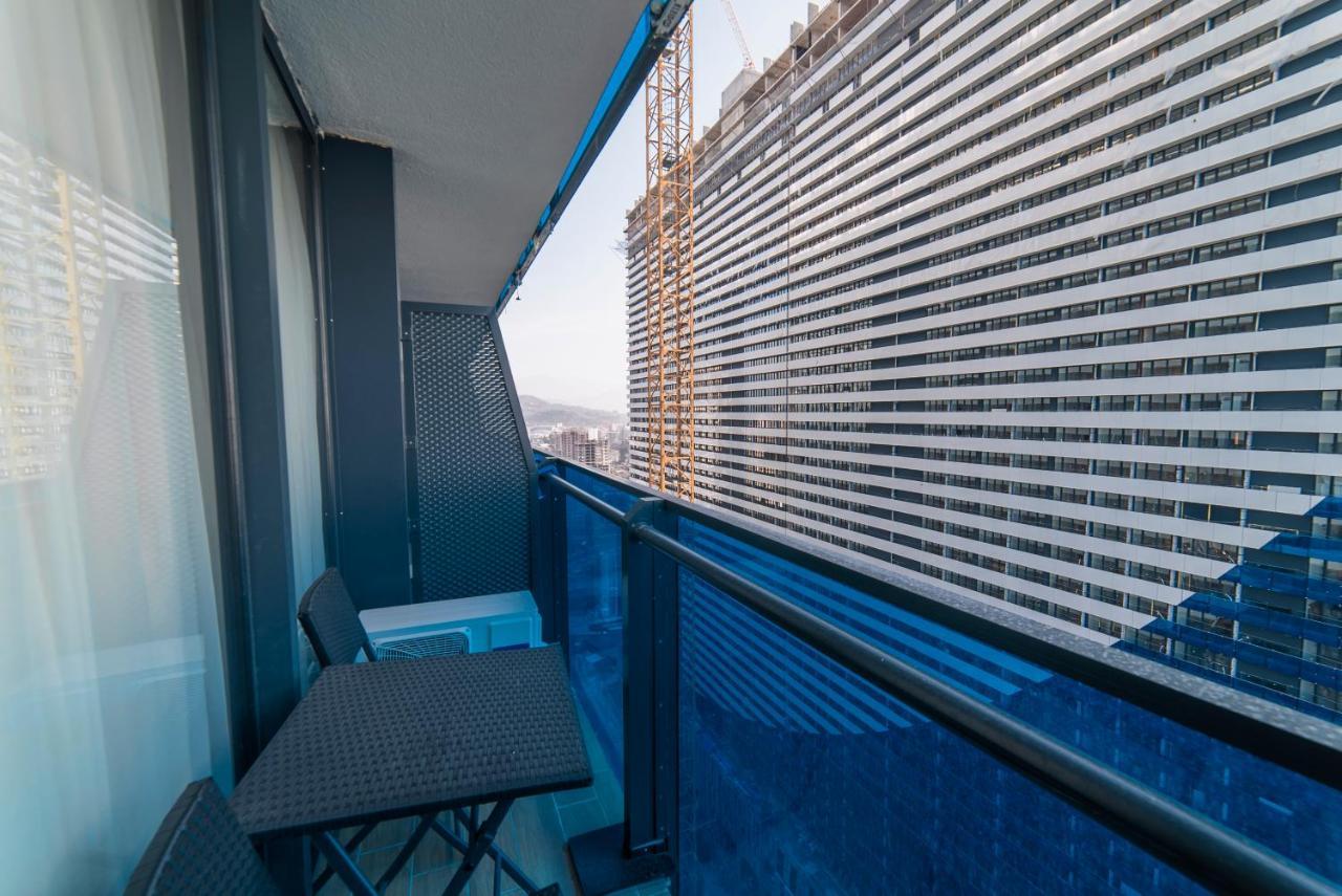 Апартаменти Grand City Real Estate Батумі Екстер'єр фото