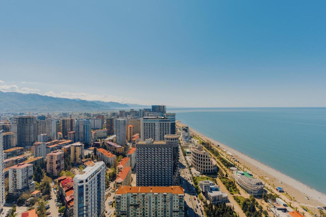 Апартаменти Grand City Real Estate Батумі Екстер'єр фото