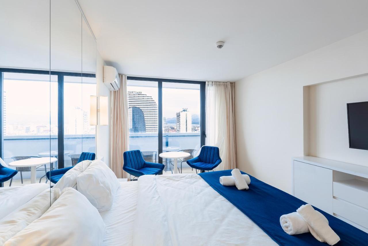Апартаменти Grand City Real Estate Батумі Екстер'єр фото