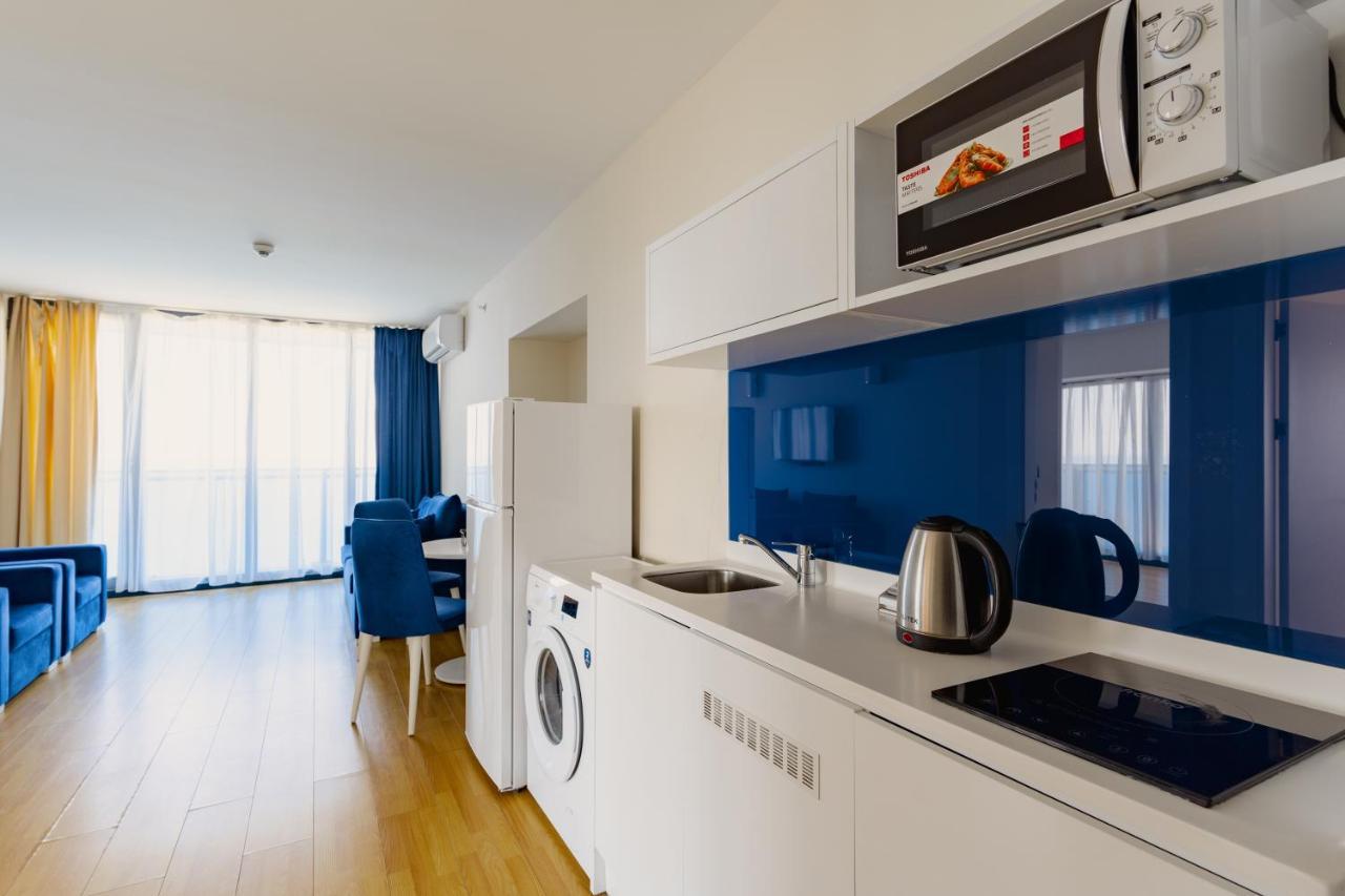 Апартаменти Grand City Real Estate Батумі Екстер'єр фото