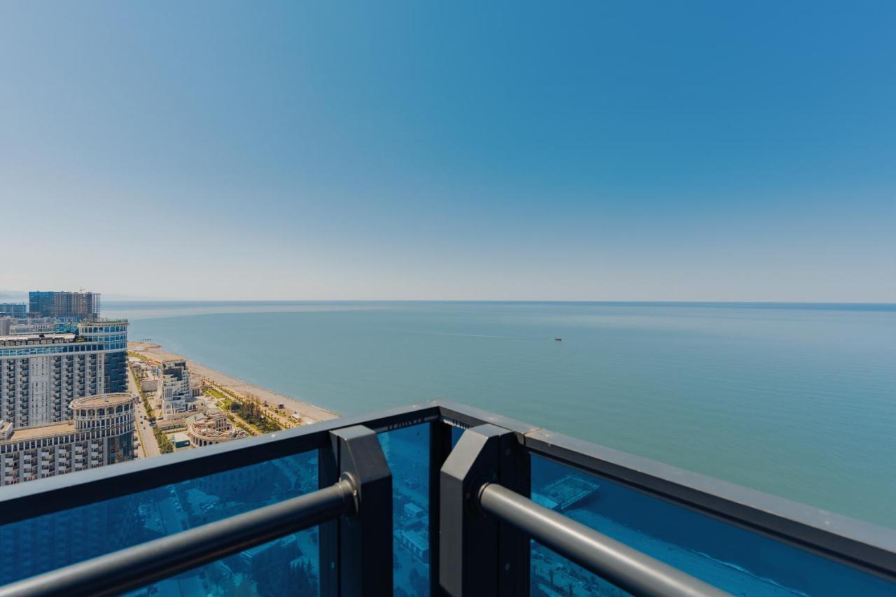 Апартаменти Grand City Real Estate Батумі Екстер'єр фото