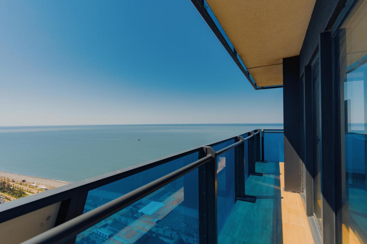 Апартаменти Grand City Real Estate Батумі Екстер'єр фото